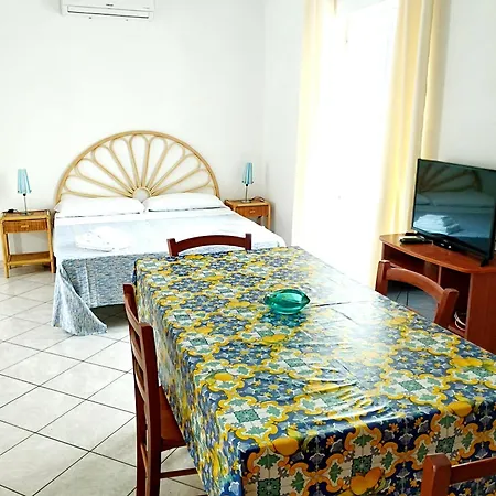 Vento Di Terra Holiday home Ponza